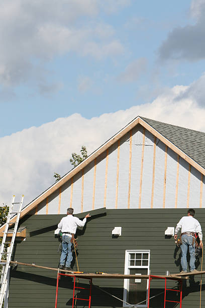 Siding Removal and Disposal in Sarcoxie, MO